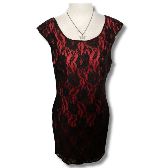 Suzy Shier Dresses & Skirts - SUZY SHIER Vintage black red floral lace short-sleeve dress ~ Goth SMALL MEDIUM